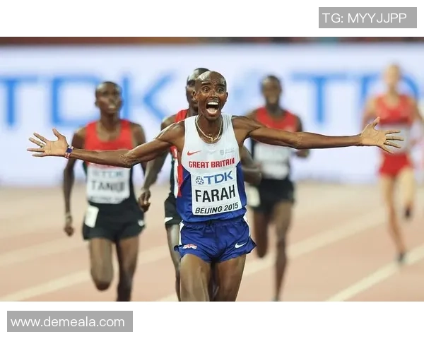 足球明星与法拉赫的传奇对决与友谊:跨越运动界限的精彩瞬间